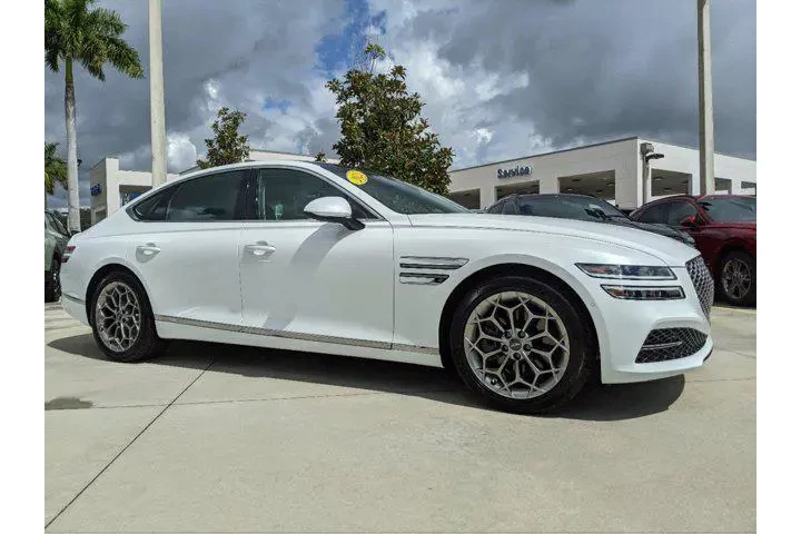 $28410 : Genesis G80 2021 AWD 2.5T 4d image 1