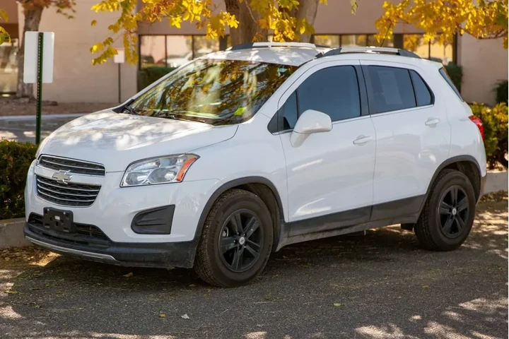 2015 Trax LT image 9