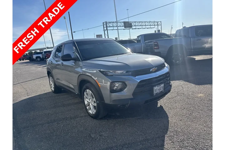 $16347 : Chevrolet Trailblazer 2023 L image 2