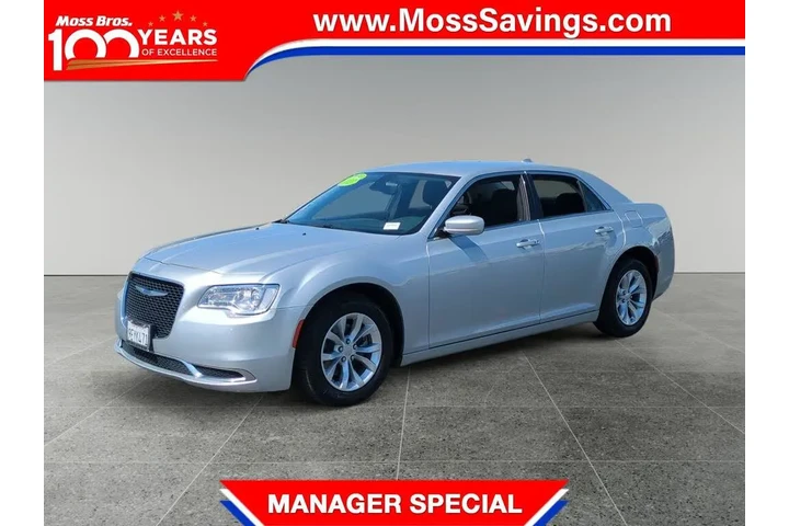 $24950 : Chrysler 300 2023 Touring 4d image 1