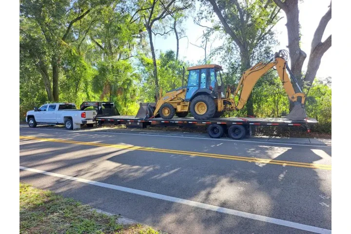 REMOLQUE DE MAQUINARIA PESADA. image 7