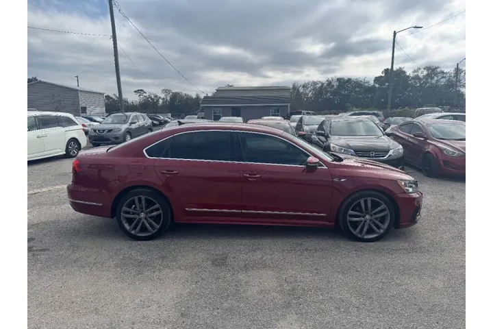 $8497 : 2017 Passat 1.8T R-Line image 5