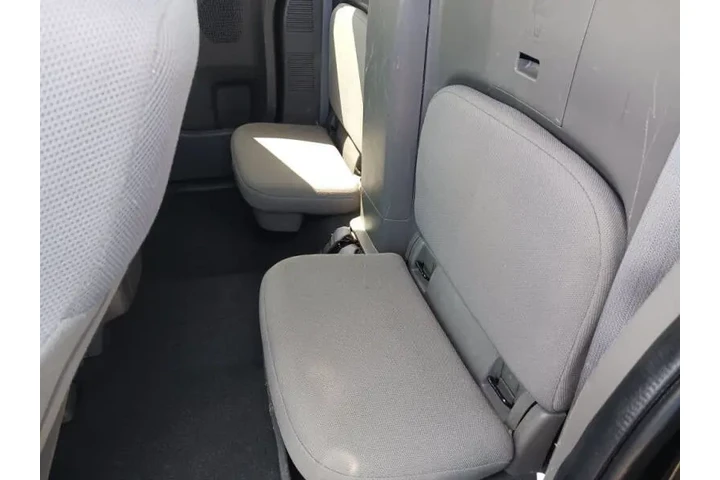 $14800 : 2019 Frontier S image 6