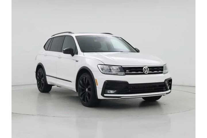 $19998 : Volkswagen Tiguan 2021 SE 4d image 1