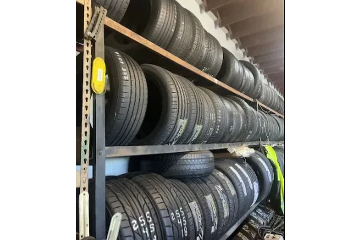 CASTAÑEDA AUTO REPAIR image 1