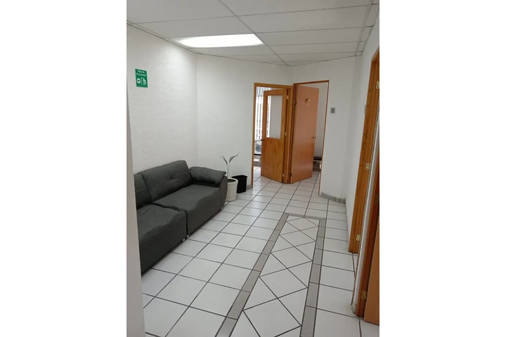 $3480 : RENTA DE OFICINAS AMUEBLADAS image 2