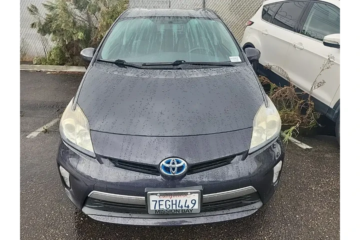 $12921 : Toyota Prius Plug-in Hybrid image 2