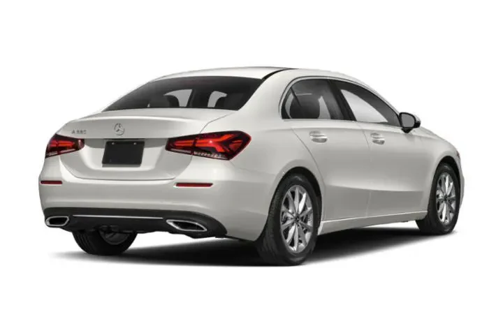 $28000 : Mercedes-Benz A-Class 2022 A image 2