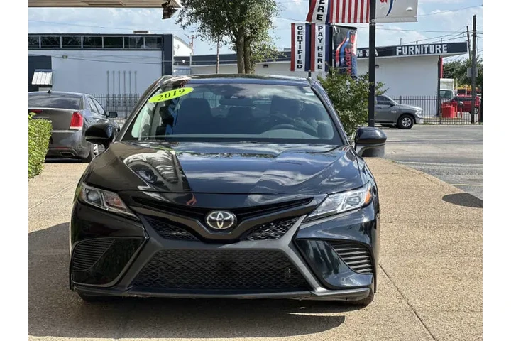 $23999 : 2019 Camry L image 5