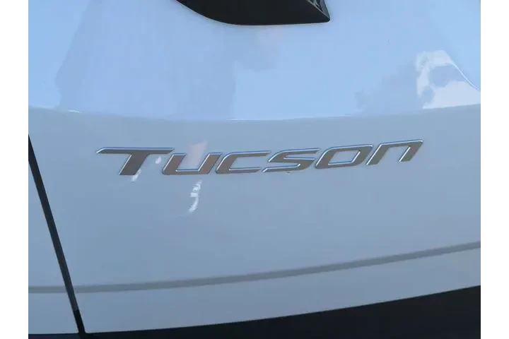 $24990 : Hyundai TUCSON 2025 SE 4dr S image 1