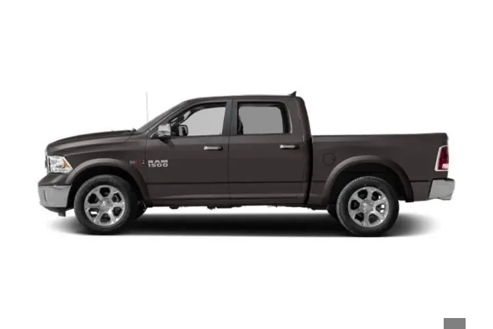 $26448 : Ram 1500 2018 4x2 Laramie 4d image 6