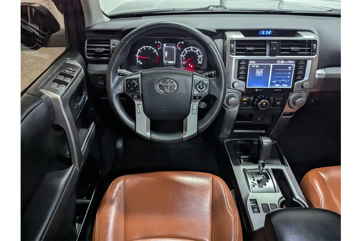 $31797 : Toyota 4Runner 2021 4x2 SR5 image 7