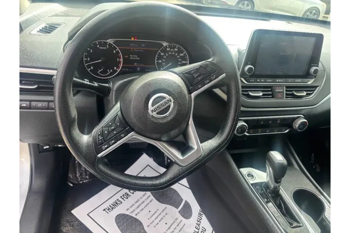 $15399 : 2019 Altima 2.5 S image 10
