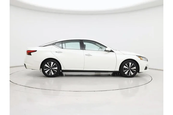$14998 : Nissan Altima 2019 2.5 SL 4d image 7