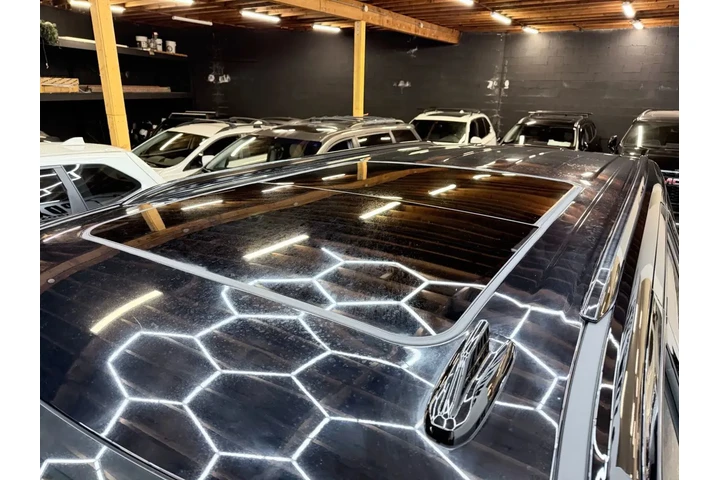 $81900 : 2023 CADILLAC ESCALADE image 8