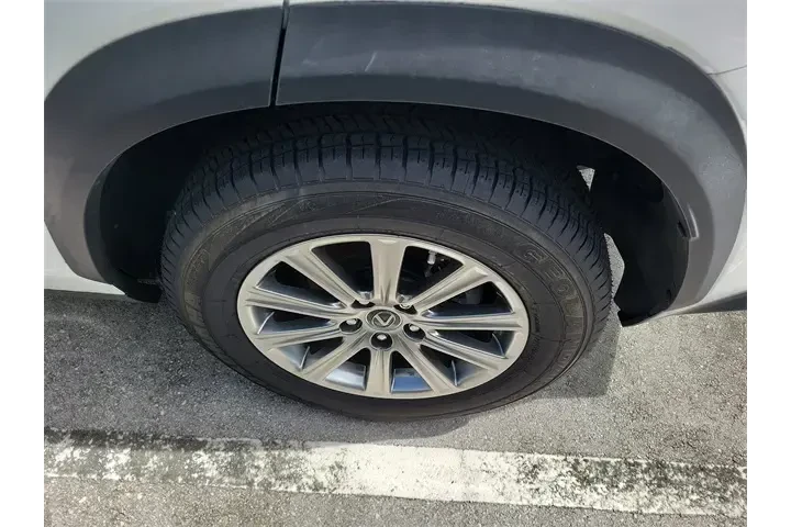 Lexus NX 300 2020 4dr Crosso image 9