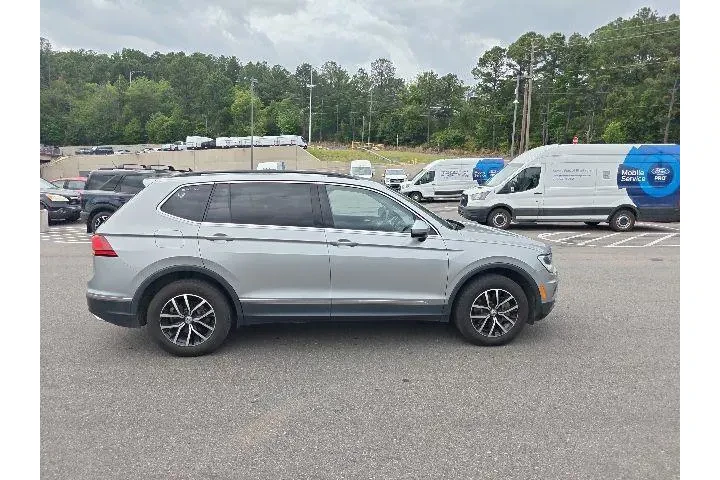 $15990 : Volkswagen Tiguan 2021 AWD S image 2