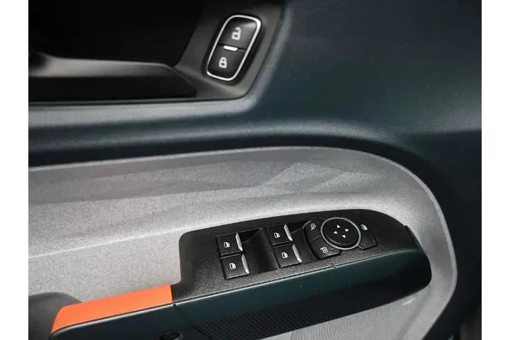 $24889 : Ford Maverick 2024 XLT 4dr S image 6