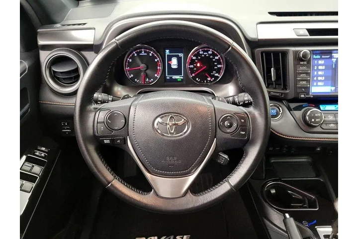 $22998 : Toyota RAV4 2016 SE 4dr SUV image 10