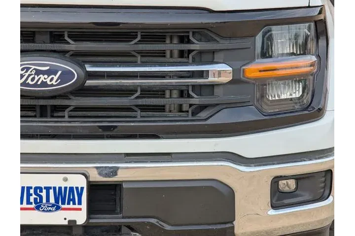 $37995 : Ford F-150 2025 4x4 XLT 4dr image 9