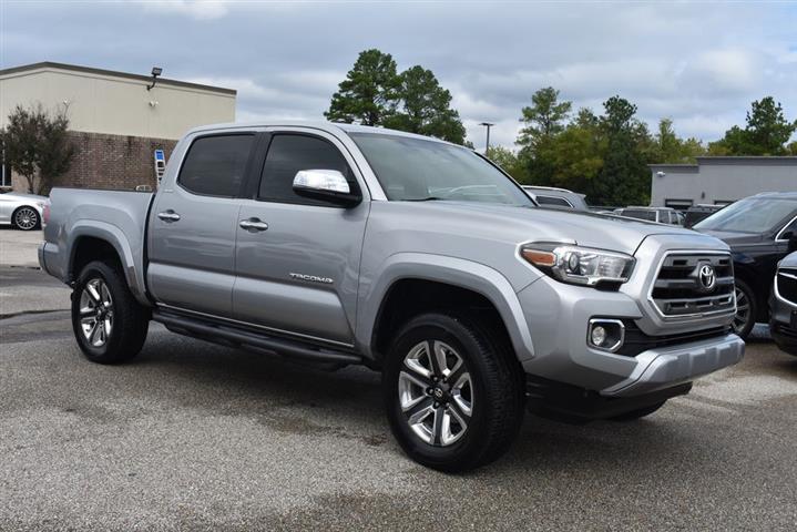 2017 Tacoma Limited image 2