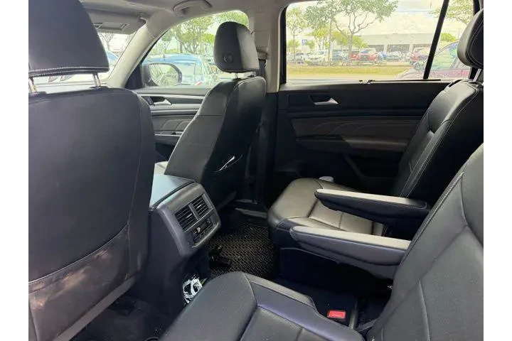 $28297 : Volkswagen Atlas 2023 AWD V6 image 9