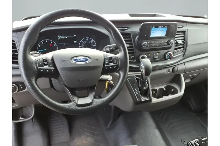 $32984 : Ford Transit 2023 250 3dr SW image 4