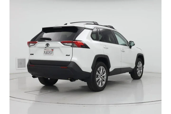 $31998 : Toyota RAV4 2023 XLE Premium image 8