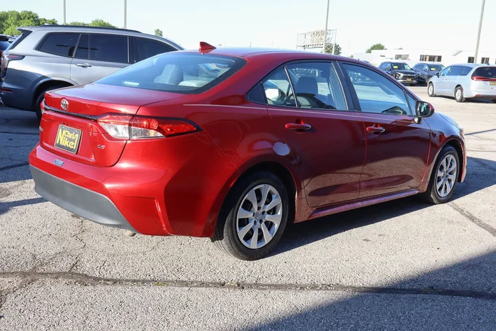$20787 : 2024 Corolla LE CVT image 4