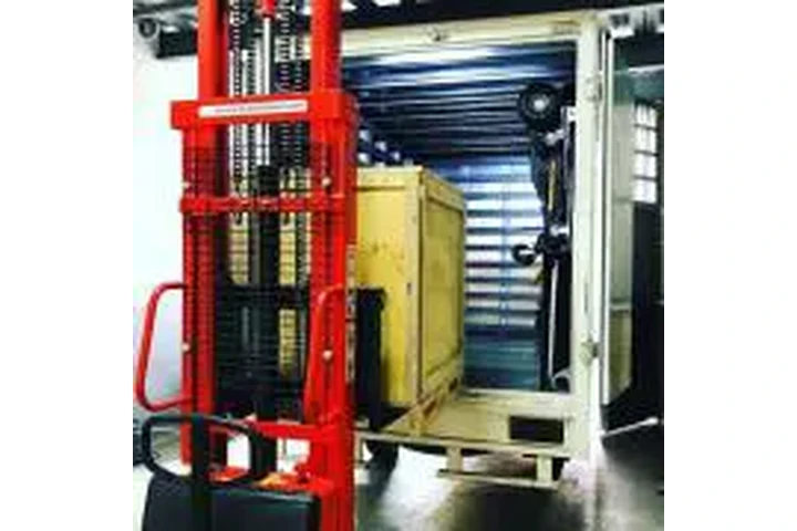 Montacargas Semielectricos image 3