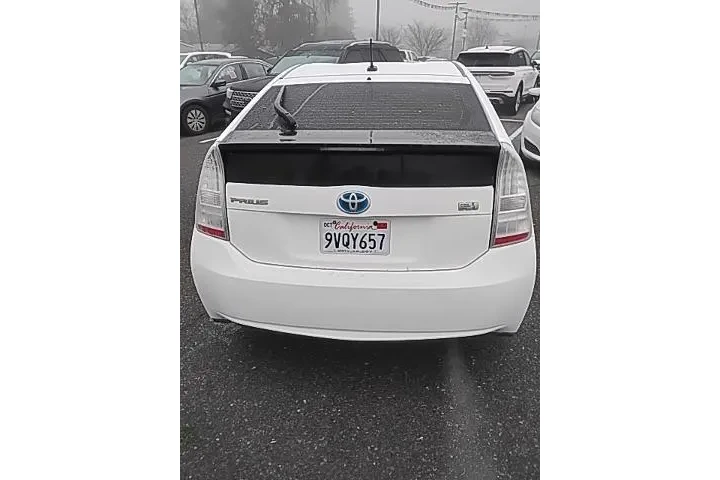 $11988 : Toyota Prius 2010 I 4dr Hatc image 2