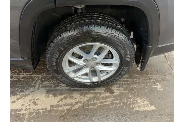 $26990 : Jeep Grand Cherokee L 2021 4 image 8