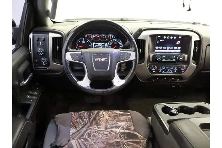 $23995 : GMC Sierra 1500 2017 4x4 SLE image 3