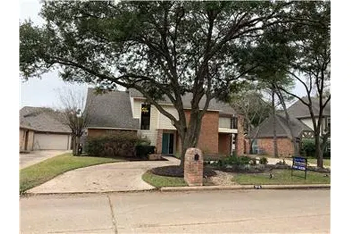 $3100 : Rental property with 4 bedro image 3