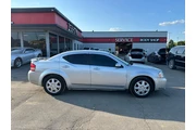 2010 Avenger 4dr Sdn R/T en Lexington