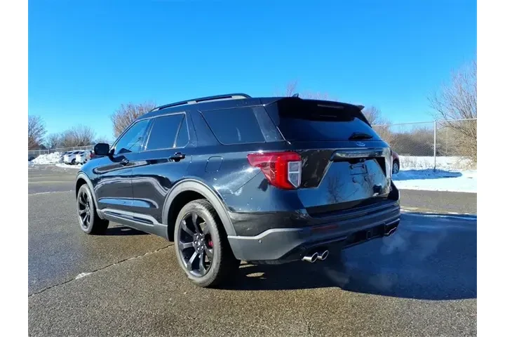 $28950 : Ford Explorer 2020 AWD ST 4d image 8