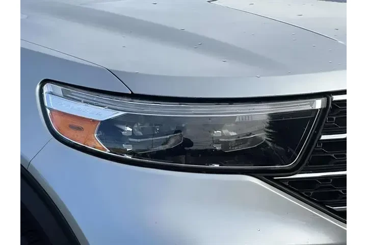 $24355 : Ford Explorer 2022 AWD XLT 4 image 8