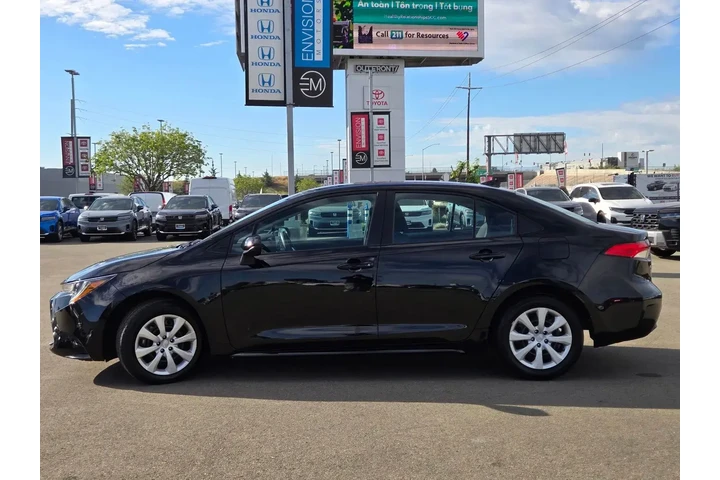 $22980 : Toyota Corolla 2024 LE 4dr S image 4