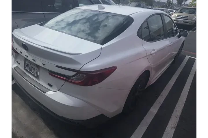 $29500 : Toyota Camry 2025 SE 4dr Sed image 3