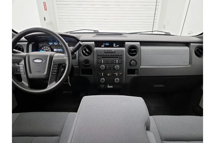 $23998 : Ford F-150 2014 4x2 STX 4dr image 9