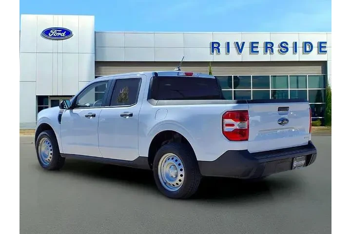 $22795 : Ford Maverick 2022 AWD XL 4d image 4