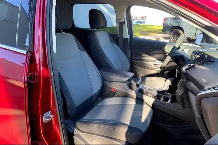 $8985 : Ford Escape 2017 SE 4dr SUV image 7