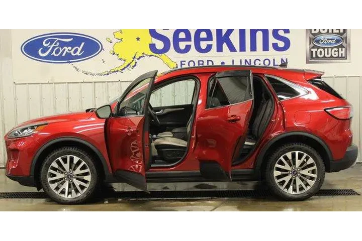 $29995 : Ford Escape 2022 AWD Titaniu image 4