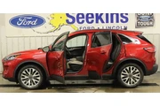 $29995 : Ford Escape 2022 AWD Titaniu thumbnail