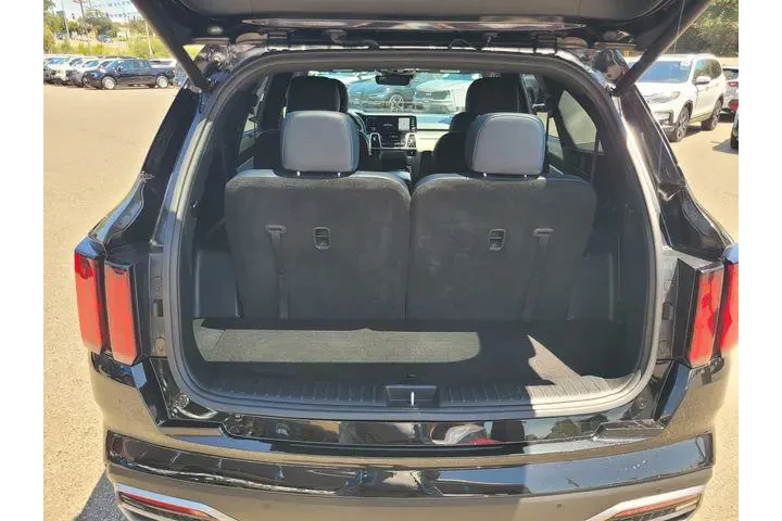 $29317 : Kia Sorento Hybrid 2023 AWD image 8