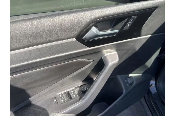 $14900 : Volkswagen Jetta 2021 S 4dr image 9