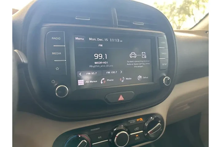 $8951 : Kia Soul 2022 S 4dr Crossove image 7