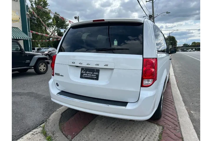 $12995 : 2019 Grand Caravan SE image 5