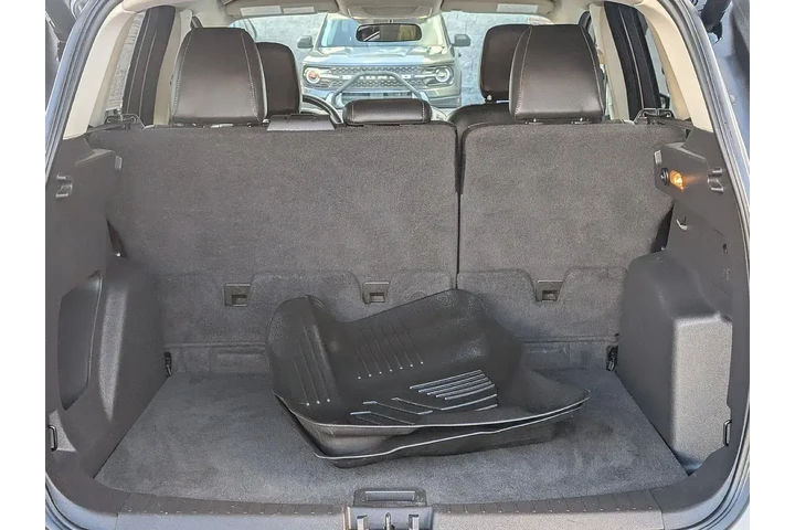 $12868 : Ford Escape 2019 SEL 4dr SUV image 8