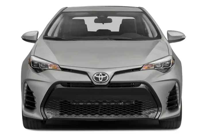 2017 Corolla SE Sedan 4D image 4
